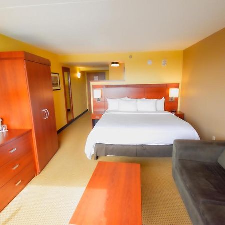Canad Inns Destination Center Grand Forks Buitenkant foto