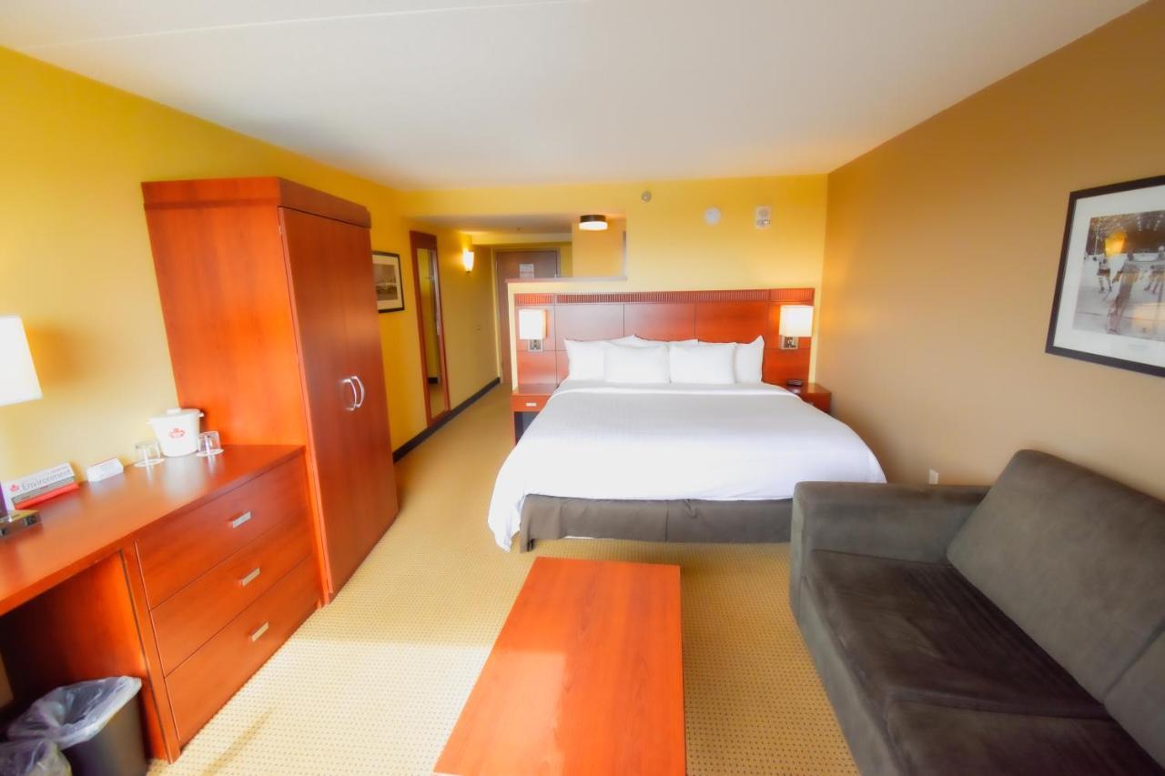 Canad Inns Destination Center Grand Forks Buitenkant foto