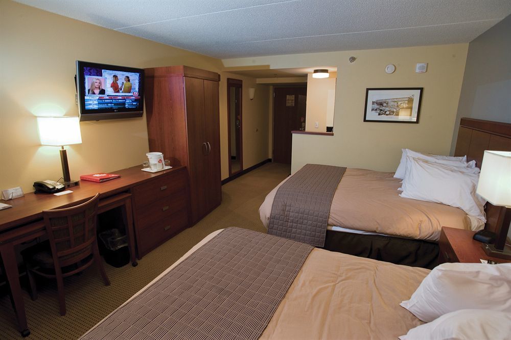 Canad Inns Destination Center Grand Forks Buitenkant foto