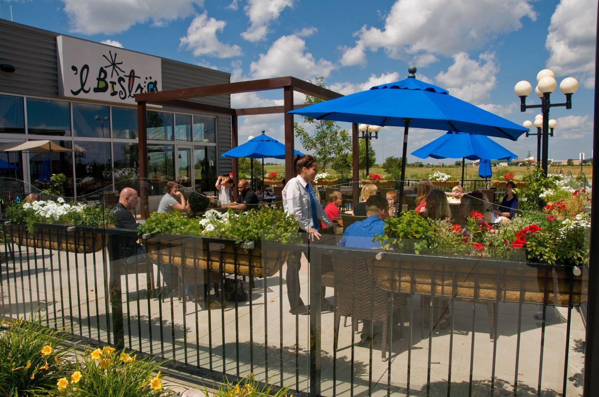 Canad Inns Destination Center Grand Forks Buitenkant foto