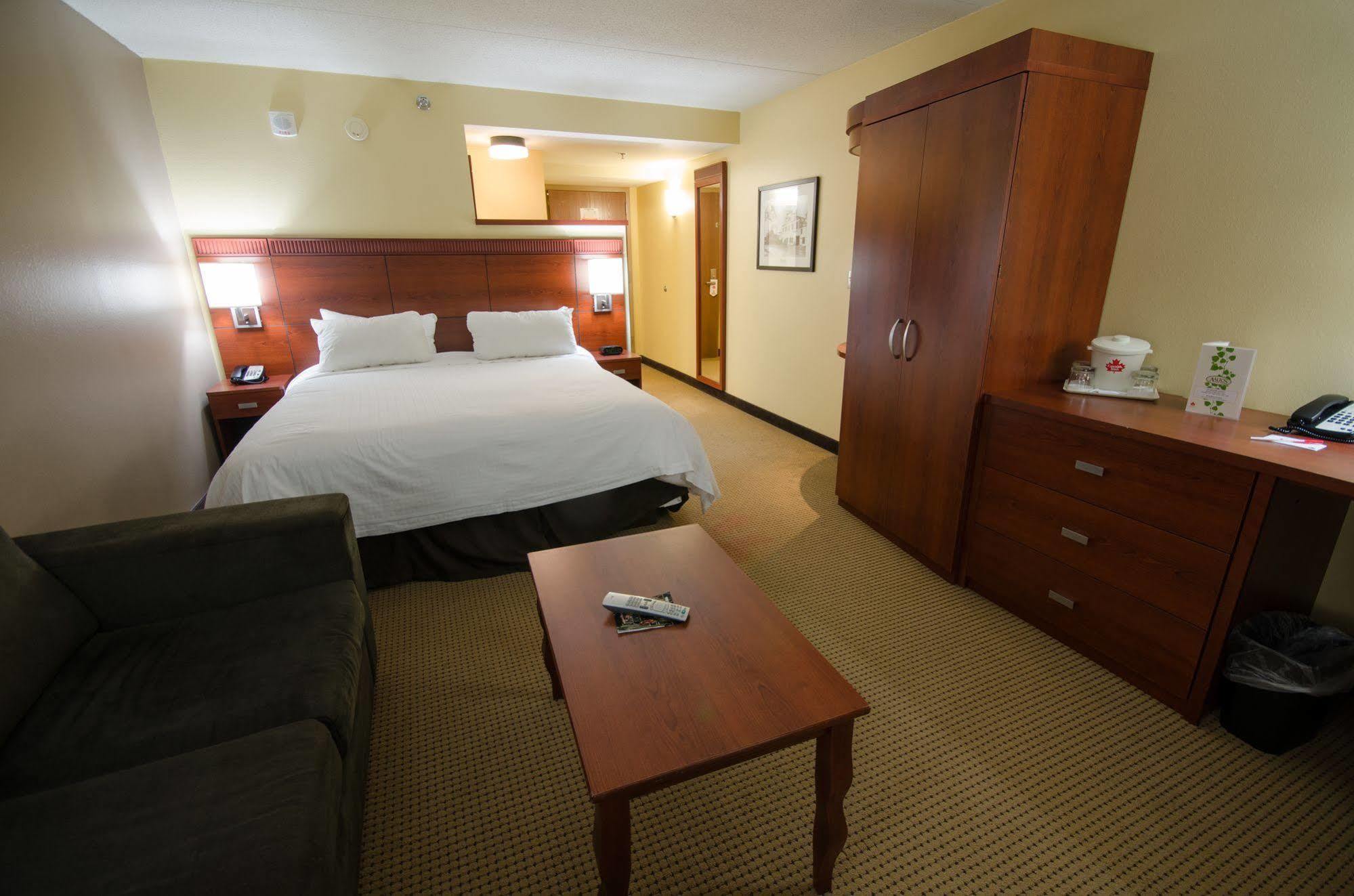 Canad Inns Destination Center Grand Forks Buitenkant foto
